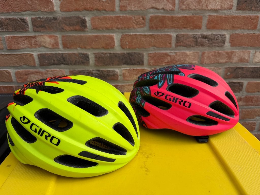 Giro fietshelm, Fietsen en Brommers, Ophalen