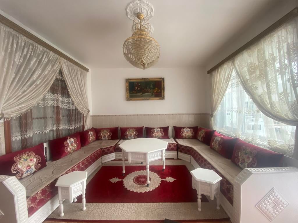 Salon marocain a vendre