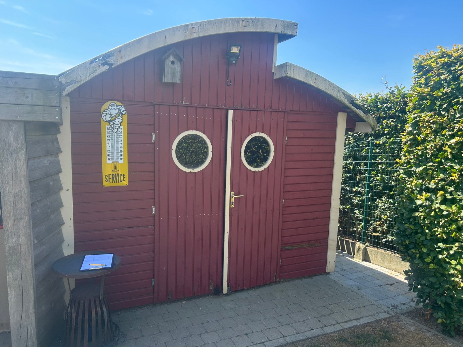 Trendy tuinhuis mzt wat opknapwerk, Enlèvement, Comme neuf, Abri de jardin