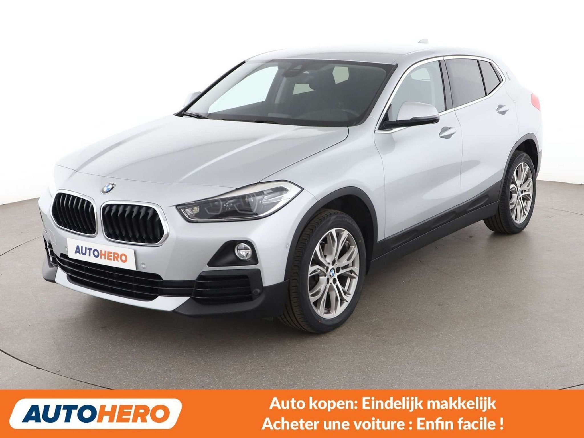 BMW X2 sDrive 18d Advantage (année de construction 2019), Argent ou Gris, 1610 kg, 110 kW, Noir