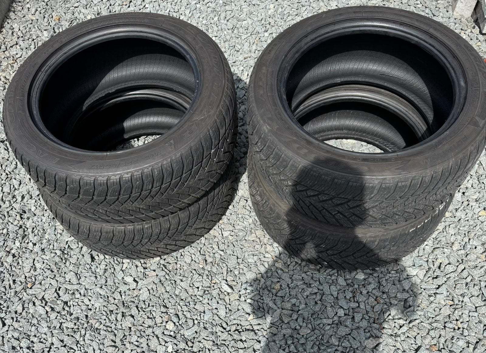 4x winterbanden Goodyear RunOnFlat 225/50 R17, Autos : Pièces & Accessoires, Pneus & Jantes, Enlèvement, Pneus hiver