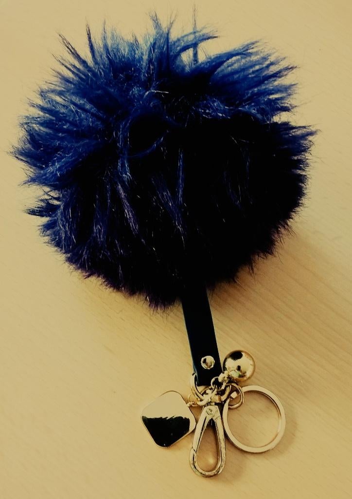 Te koop: Nieuw! Mooie blauwe pluche sleutelhanger, Enlèvement, Neuf, Autres types