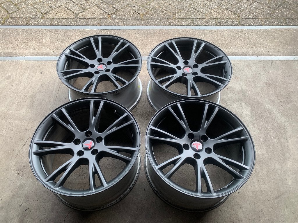 OEM TESLA MODEL Y GEMINI VELGEN + 4S BANDEN 255 45 R19 + BLE, Auto-onderdelen, Ophalen of Verzenden, Gebruikt, Overige automerken
