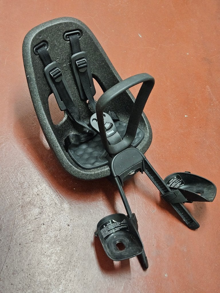 Siège vélo avant Thule Yepp – très bon état, Vélos & Vélomoteurs, Repose-pieds, Enlèvement, Utilisé, 0 à 10 kg