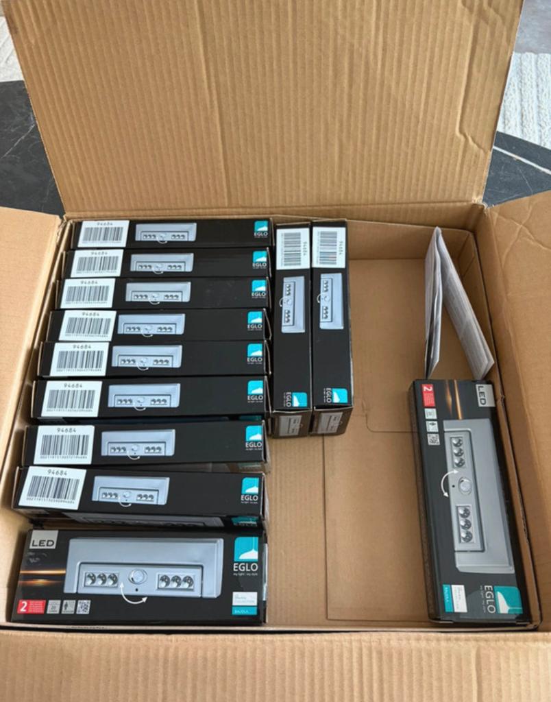 Led verlichting met sensor, Computers en Software, Servers, Ophalen, Nieuw