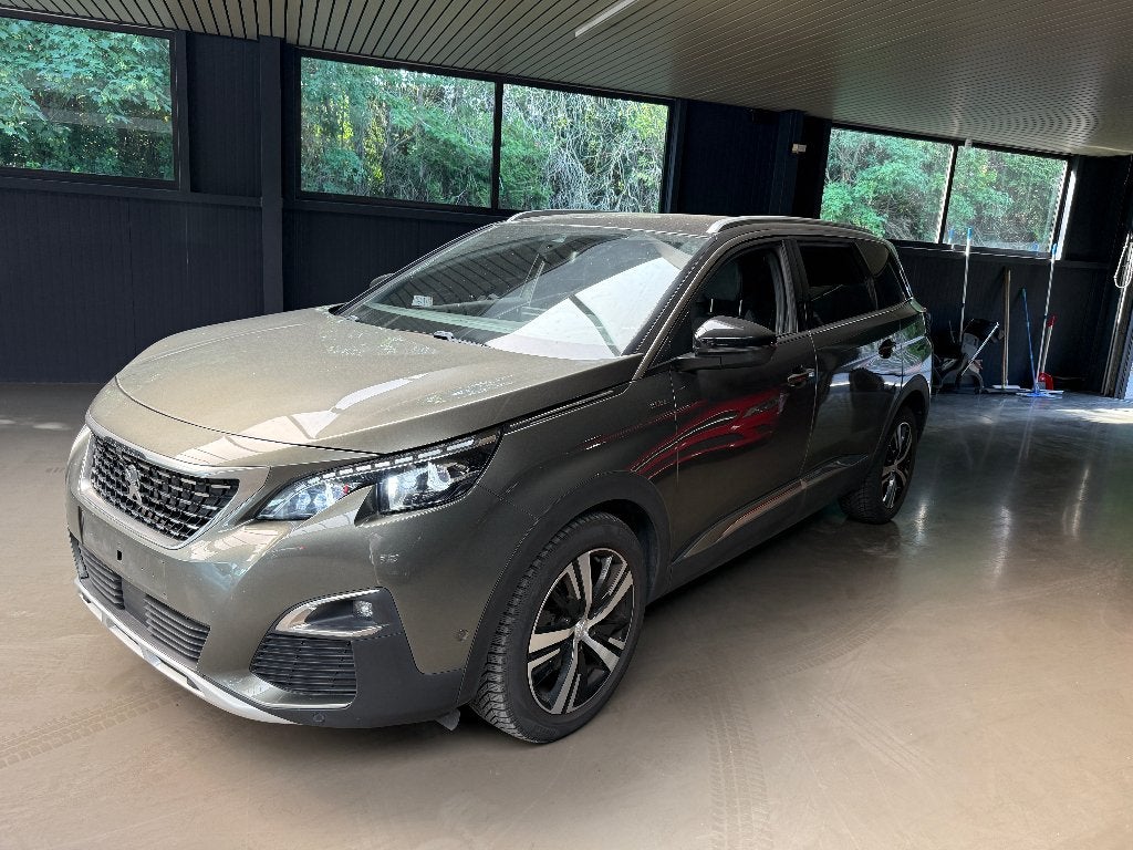 Peugeot 5008 1.5 BlueHDi GT Line EAT8 * 7 ZETELS*NAVI*RADAR, 4 cilinders, 1505 kg, Leder en Stof, https://public.car-pass.be/vhr/9fbcdf1d-d0eb-4fd0-acef-5eb356bb92e2