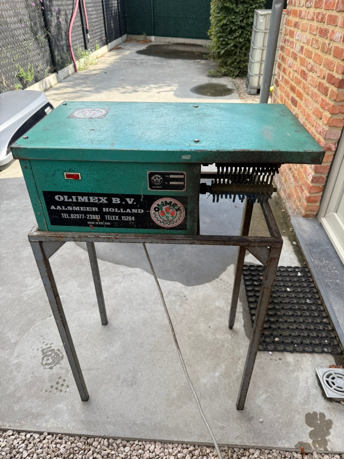 Olimex Ontblader Machine voor Snijbloemen - Gebruikt, Ophalen, Gebruikt