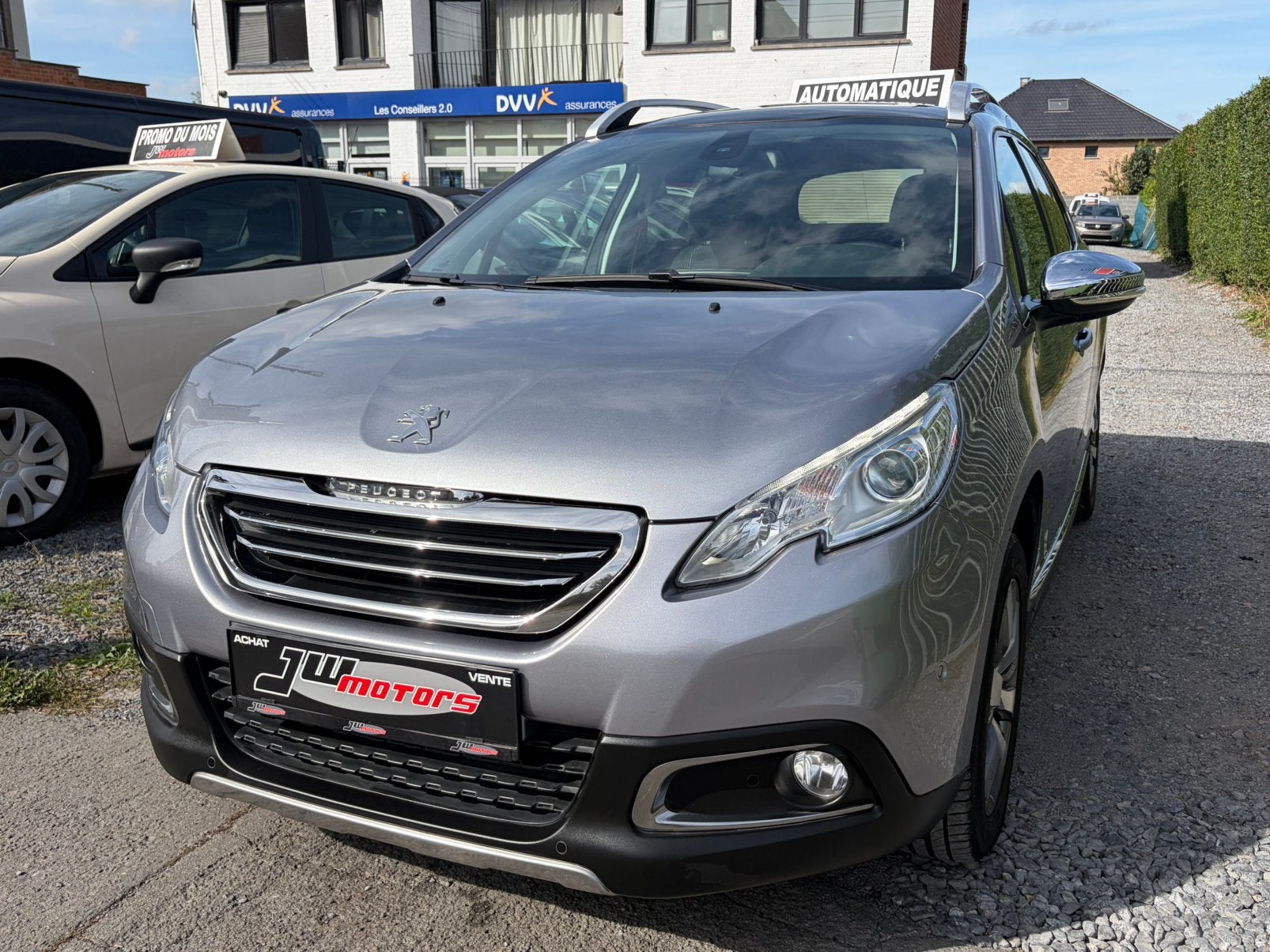 PEUGEOT 2008 1.2i**BOITE AUTOMATIQUE**GARANTIE**59000KM**, Autos, Euro 5, Entreprise, Noir, 5 places