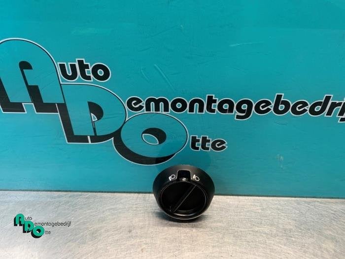 Commutateur phare hauteur réglable d'un Renault Kangoo (Kan, Renault, -, 3 mois de garantie, Utilisé