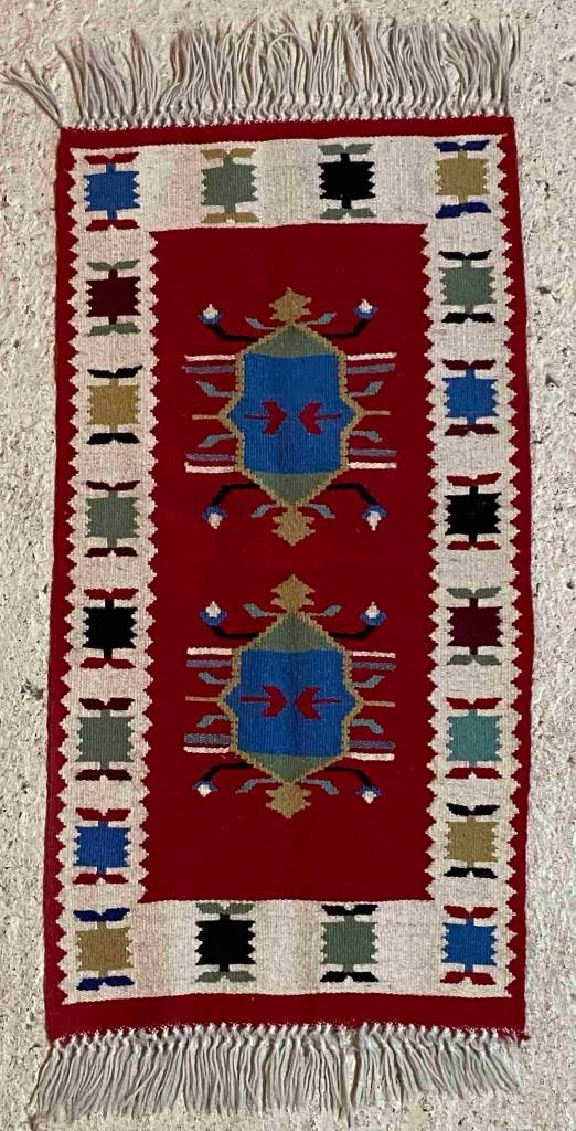 Kelim met symmetrische afbeeldingen 79/40 cm, Verzenden, Gebruikt, Meerkleurig, Overige stijlen