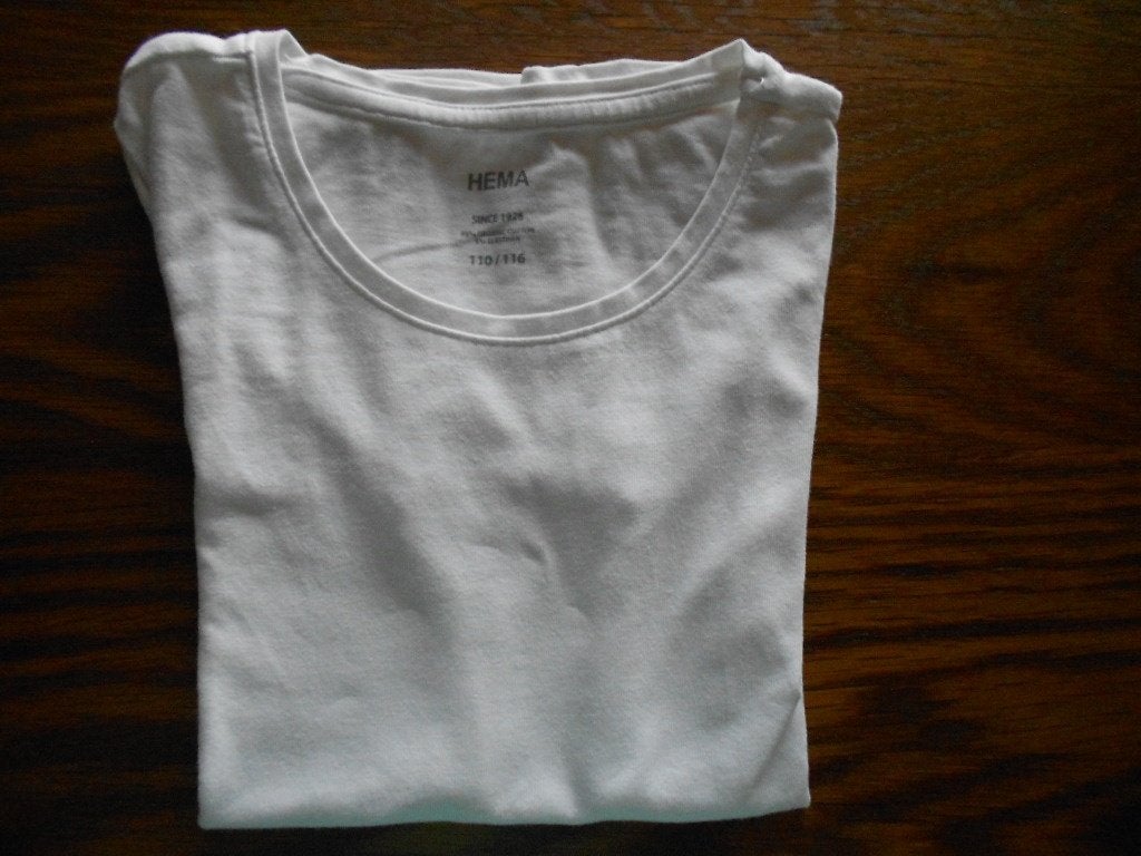 t-shirt blanc taille 110/116, Enfants & Bébés, Enlèvement ou Envoi, Utilisé, Hema, Fille