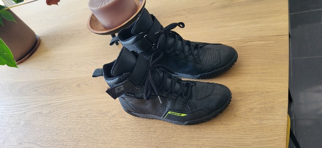 Bottes moto Gaerne Gore-Tex (très bon état - taille 44), Motoren, Kleding | Motorkleding, Heren, Ophalen of Verzenden, Gaerne