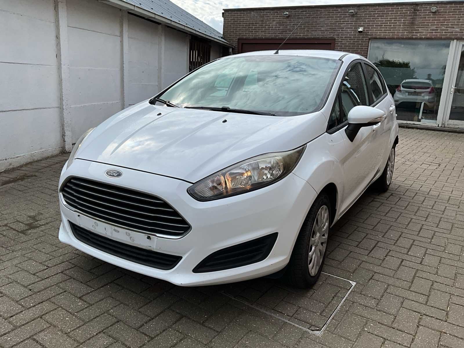 Voiture particulière Ford Fiesta 2013, Autos, Achat, Entreprise, Autre carrosserie, Fiësta