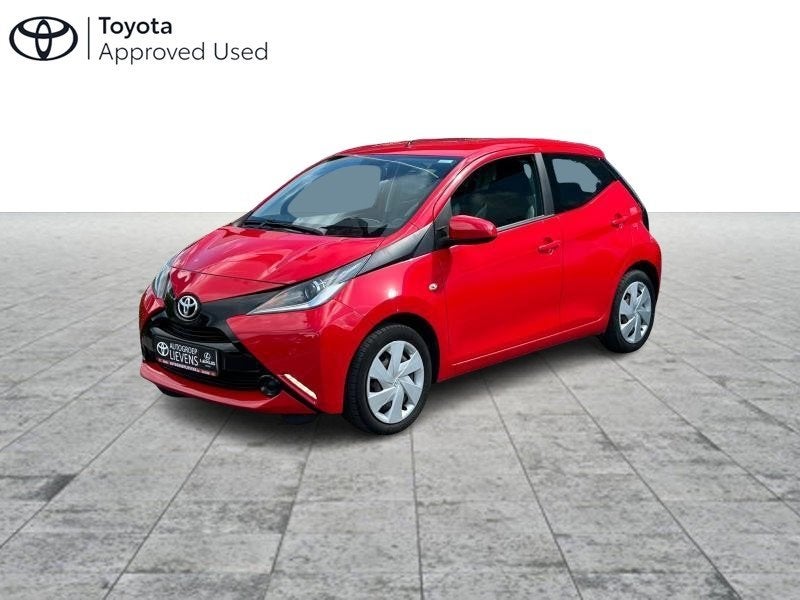 Toyota Aygo 1.0 AT X-PLAY, Auto's, Toyota, Automaat, 118 g/km, 72 pk, 5 deurs