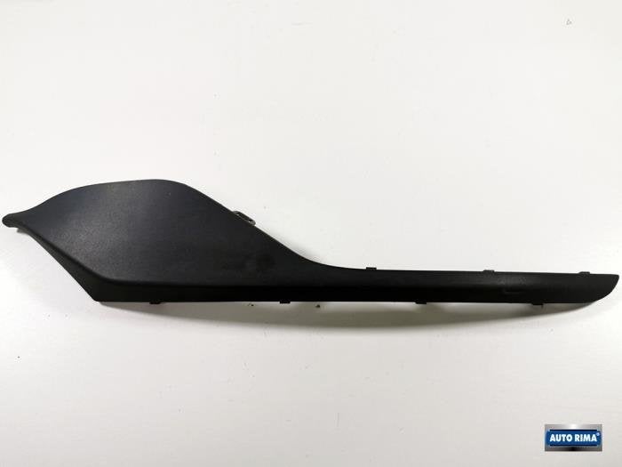 Carénage avant gauche d'un Volvo V60, -, 3 mois de garantie, -, -