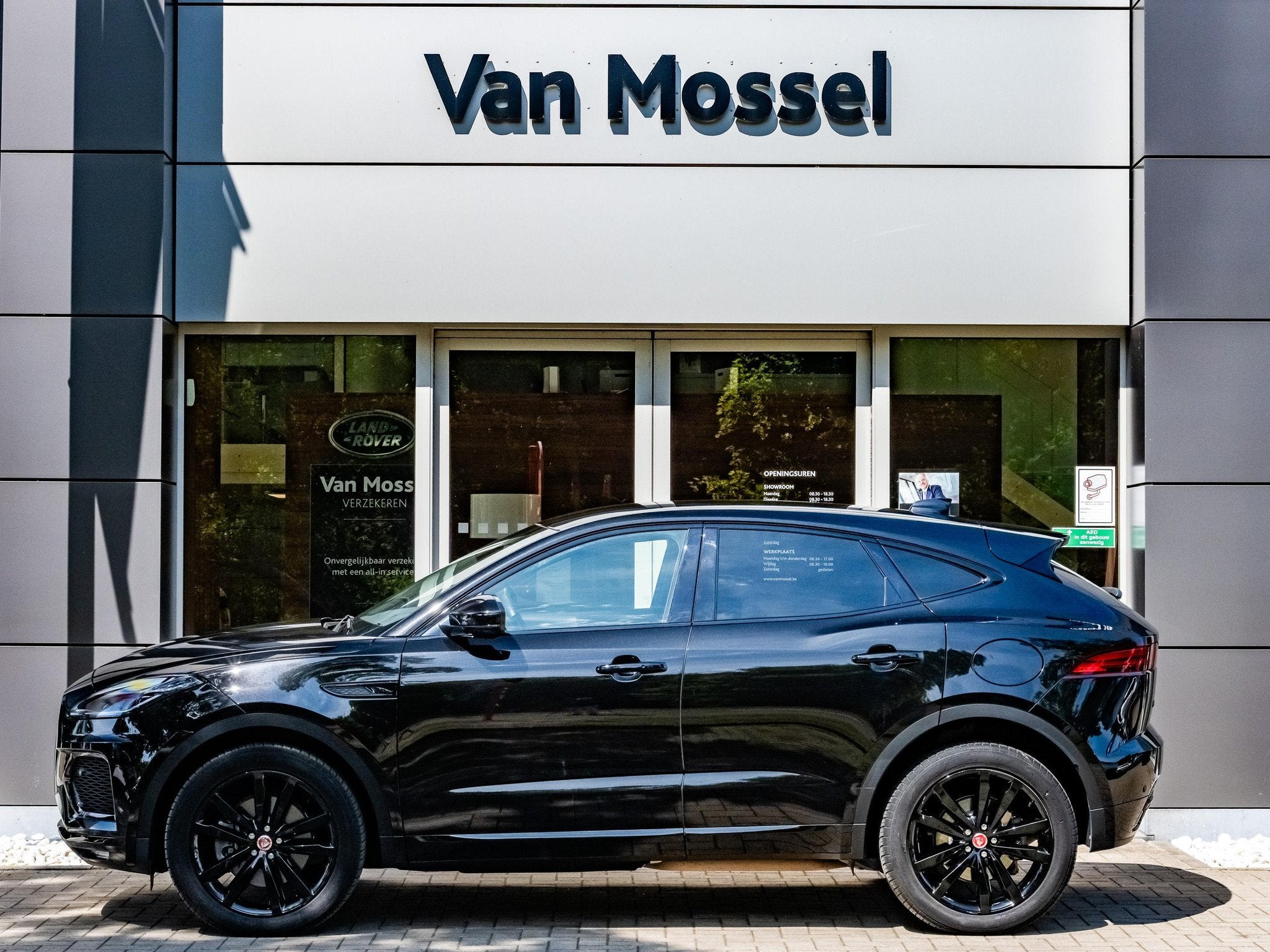 Jaguar E-Pace P300e R-Dynamic HSE (automatique), Cuir, Achat, Euro 6, Noir