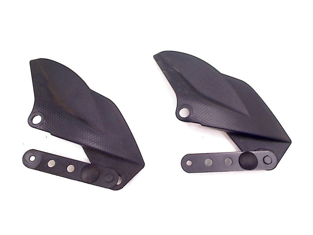 CARENAGE SUPPORT DIVERS Aprilia, Dhr. S. di Majo, Utilisé, Info@cama-motorparts.nl, P.J. Troelstraweg 8 8
3144 CX  MAASSLUIS, NL