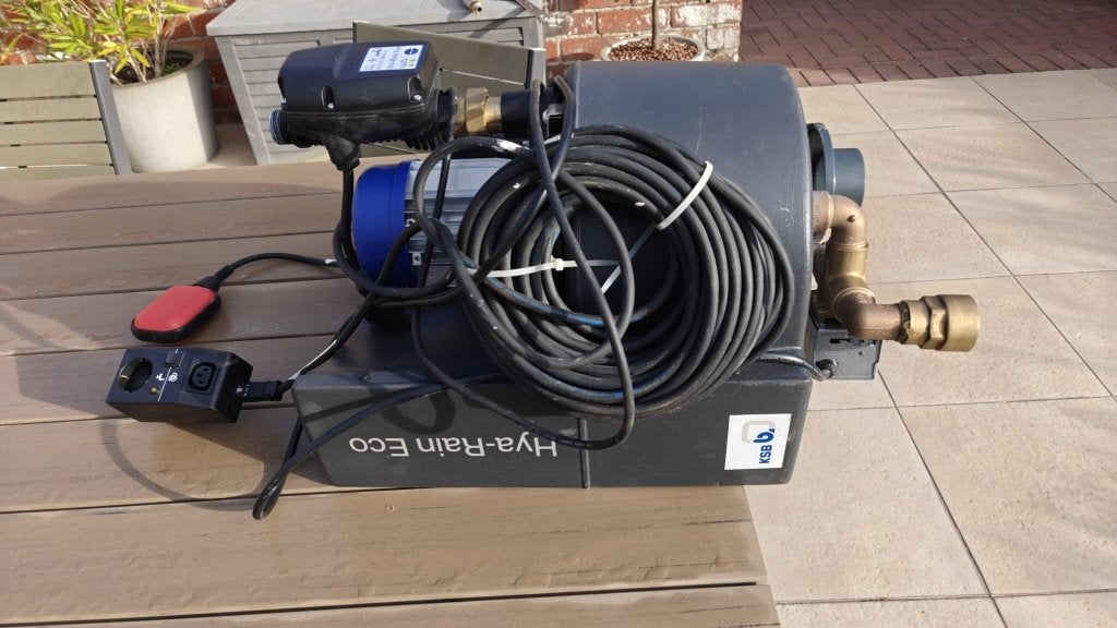 HYA Rain Eco regenwaterpomp, Ophalen, Zo goed als nieuw, Elektrisch, Overige typen