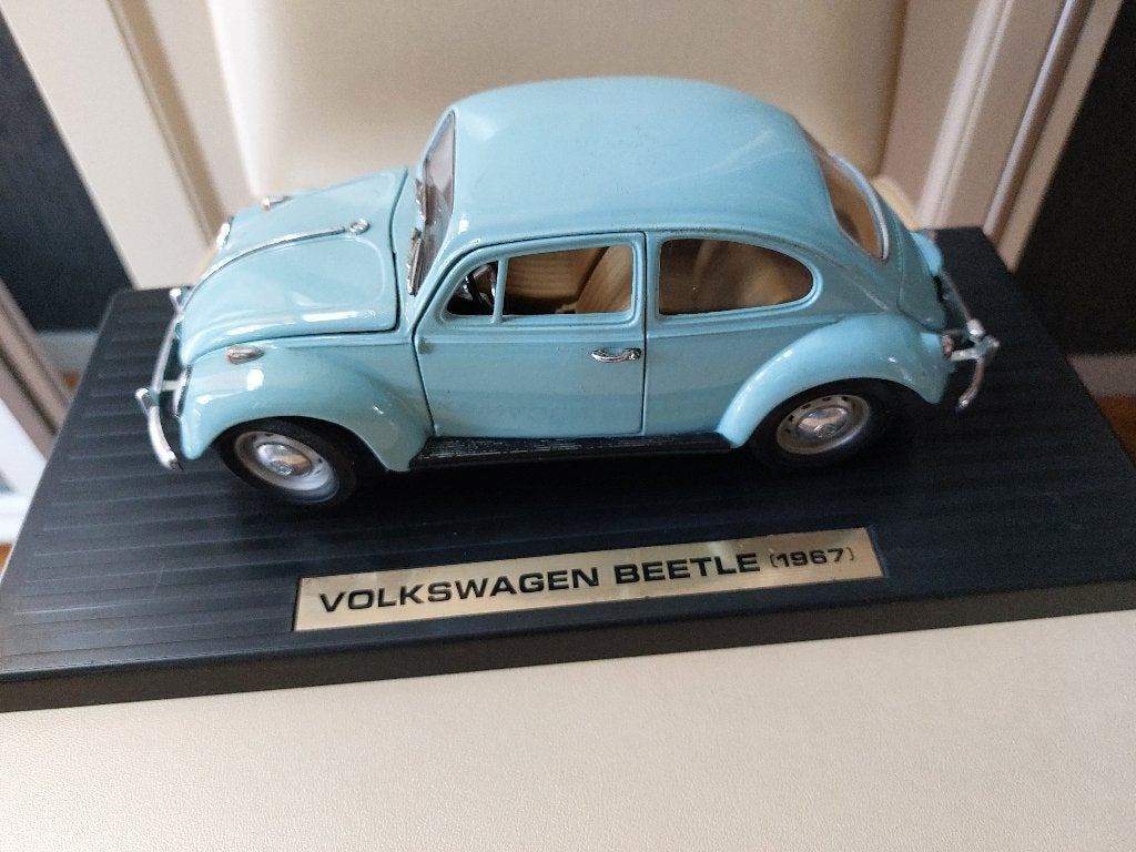 Miniature voiture Volkswagen 1967 1/18ème bleu ciel, Hobby & Loisirs créatifs, Enlèvement ou Envoi, Comme neuf, Voiture