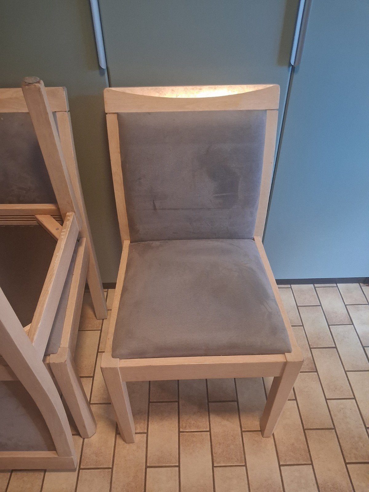 4 stoelen, Maison & Meubles, Gris, Enlèvement, Utilisé, Bois