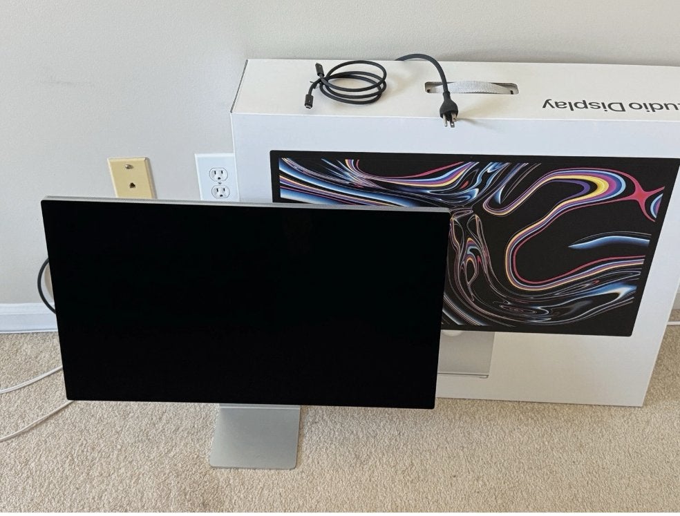 Apple Studio Display 27" 5K Retina (2022) – État impeccable, Enlèvement