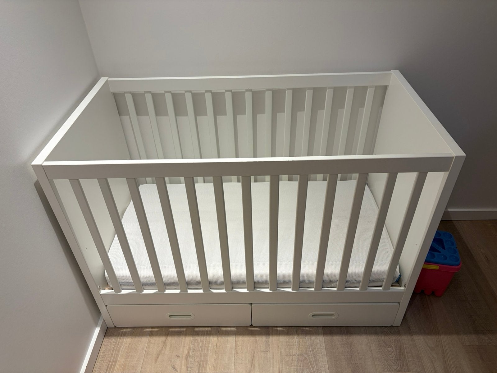 Ikea stuva babybed +matras +bedomranding +aerosleep, Ophalen, Gebruikt