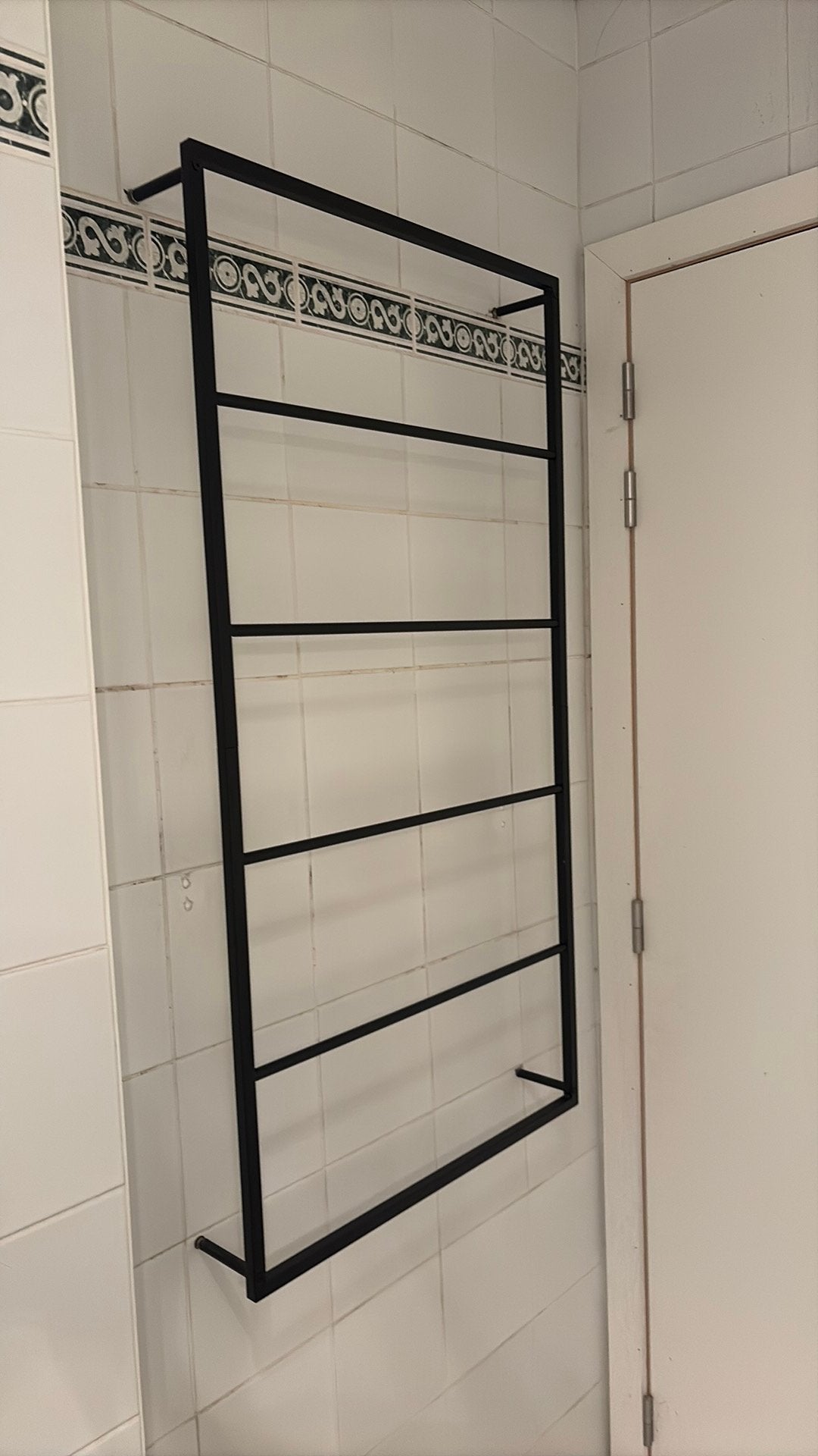 Metalen handdoekenrek badkamer, Huis en Inrichting, Ophalen, Zo goed als nieuw