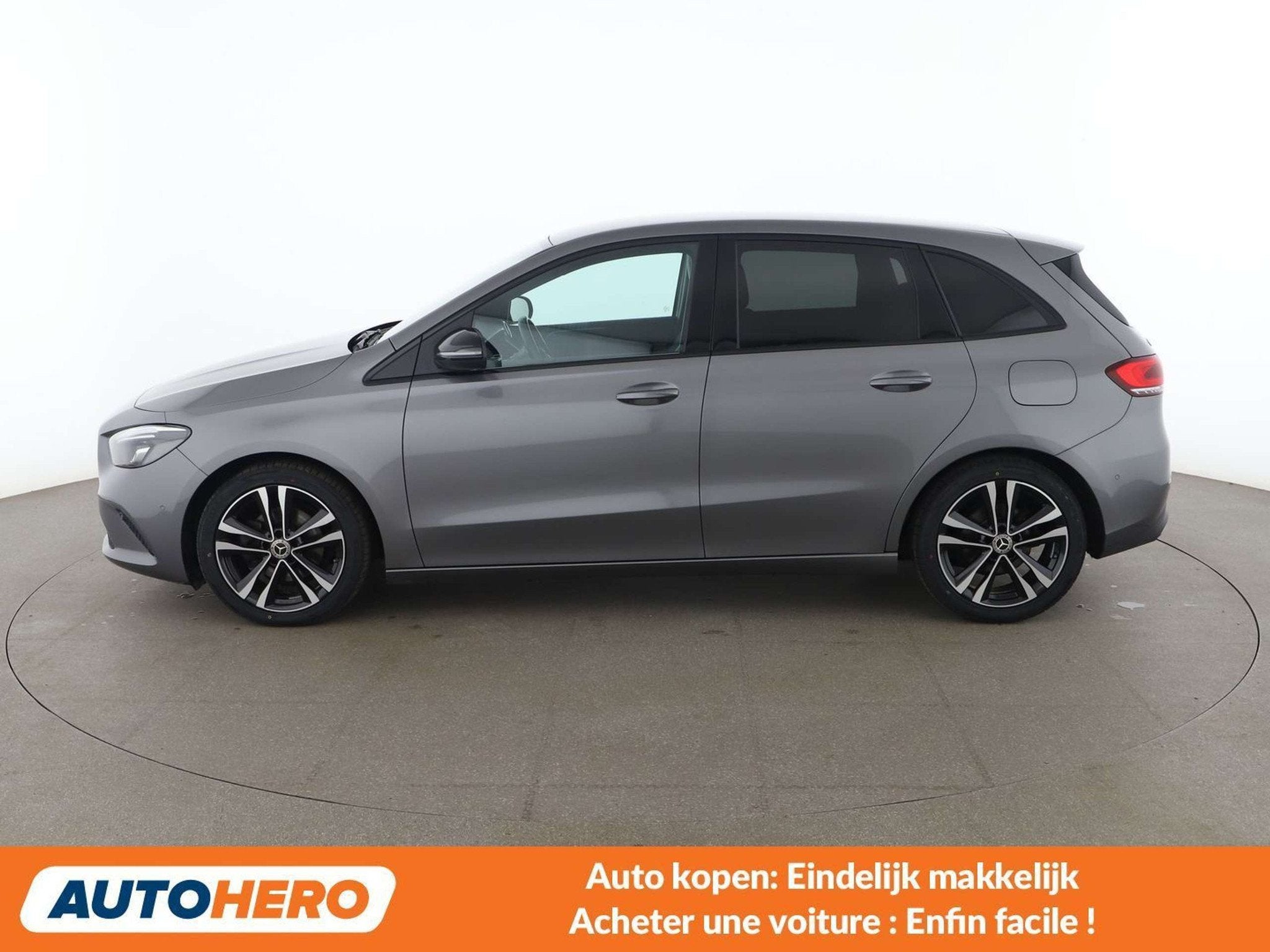 Mercedes-Benz B-Klasse 180 B 180 d Progressive (bj 2019), Auto's, Mercedes-Benz, Gebruikt, Euro 6, 116 pk, Leder