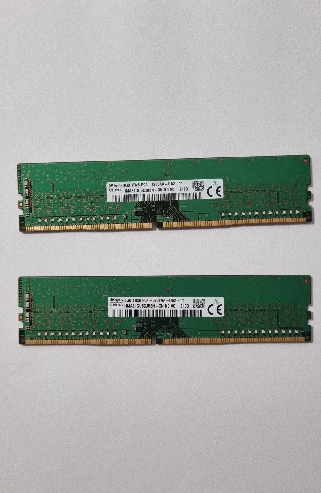 SK Hynix 16 Go (2x8 Go) DDR4-3200 MHz – HMA81GU6CJR8N-XN, Computers en Software, RAM geheugen, DDR4, Ophalen of Verzenden, Zo goed als nieuw