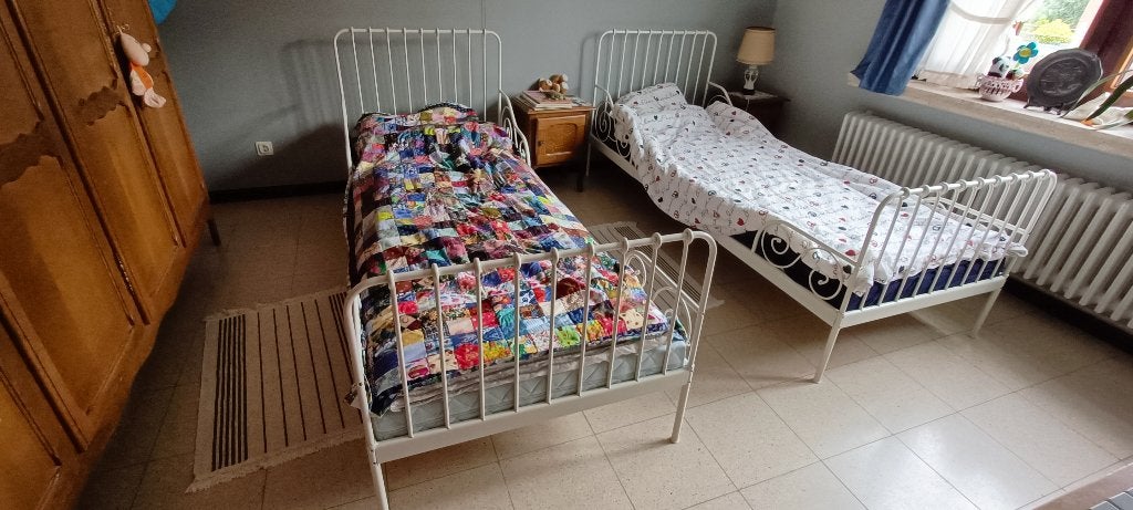 Kinderbedjes, Ophalen, Verstelbaar, Eenpersoons, Zo goed als nieuw