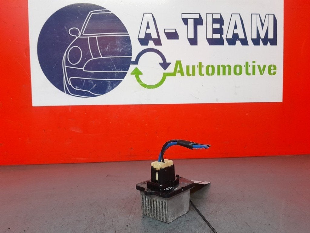 KACHELWEERSTAND Mitsubishi Outlander (CW) (|022A7J|), Gebruikt, Mitsubishi
