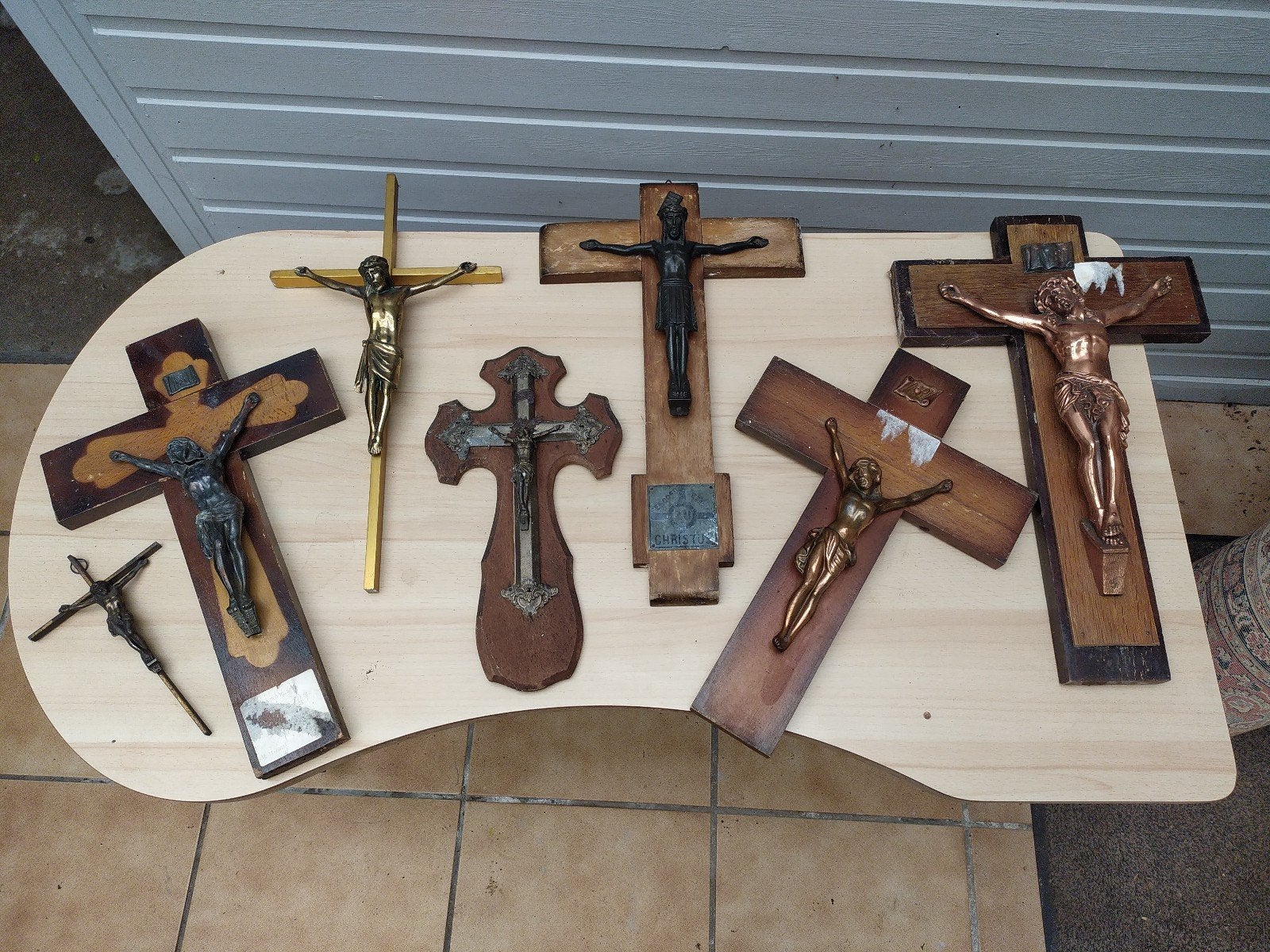 Jezus aan het kruis, Enlèvement