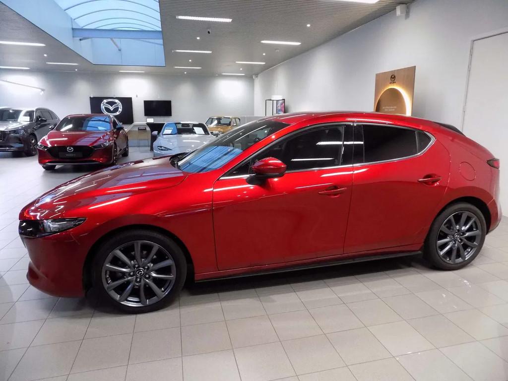 Mazda 3 Hatchback 2.0i e-Skyactiv-G Skydrive (bj 2020), 90 kW, 1998 cc, Gebruikt, 4 cilinders