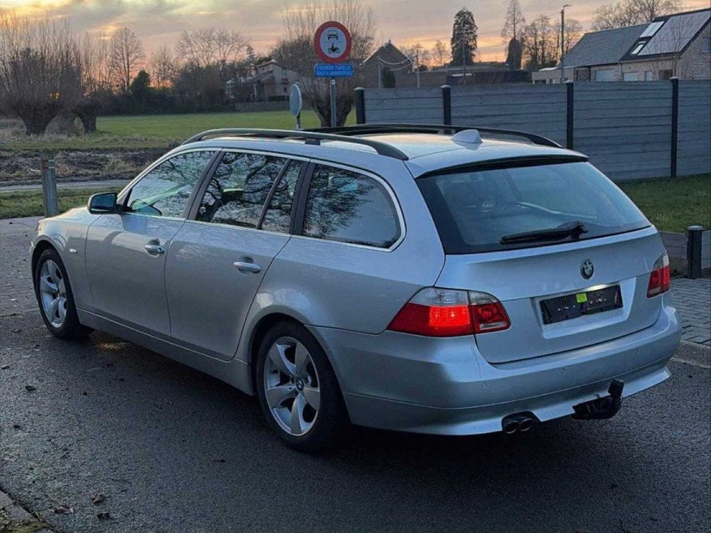 2004 BMW 525 I Touring 3.0 Voiture, Entreprise, Autre carrosserie, Automatique, Occasion