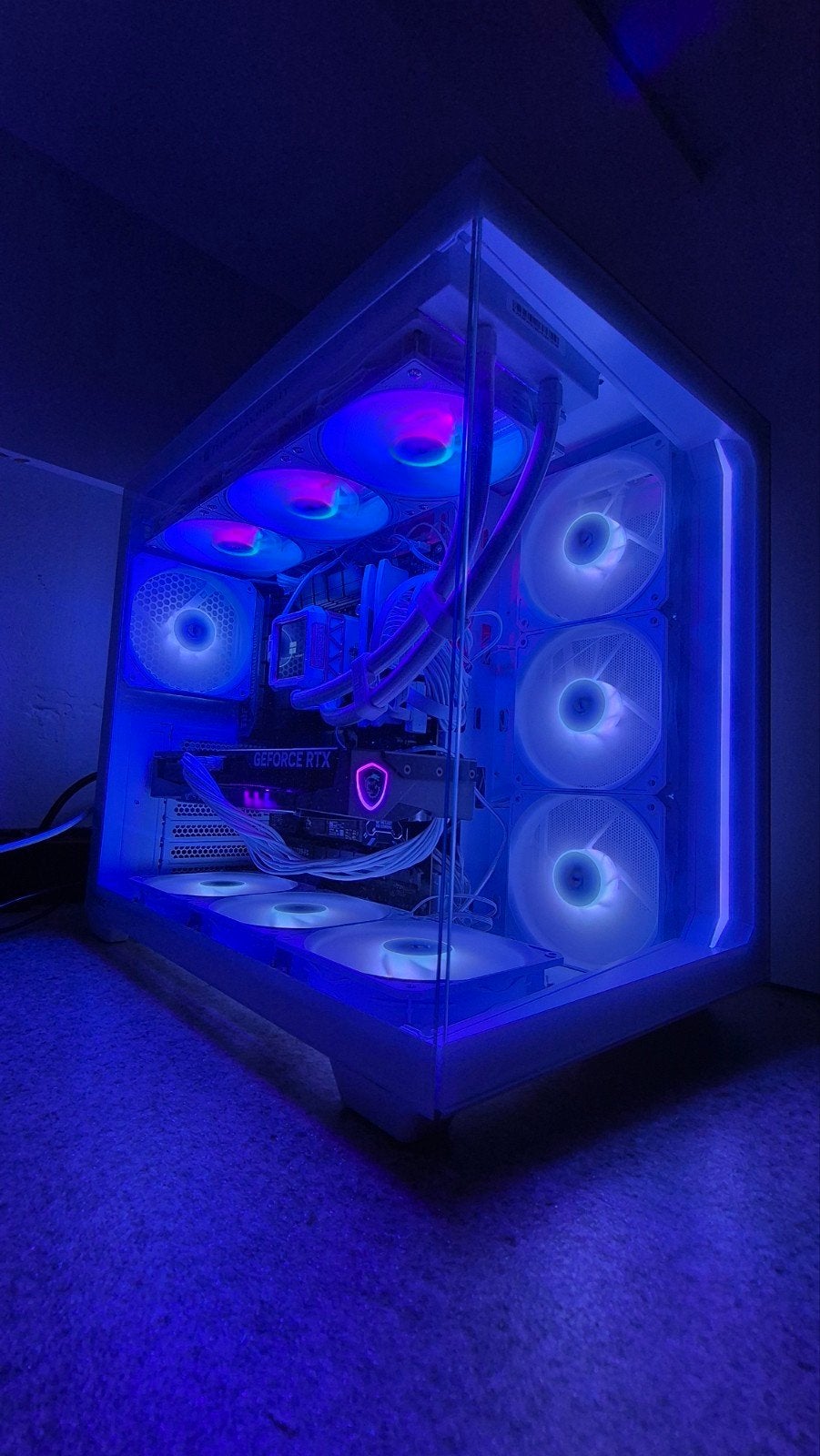 PC de jeu haut de gamme i7-14700K RTX 5060 Ti 16 Go 32 Go 60, Avec carte vidéo, Comme neuf, 4 Ghz ou plus, Gaming