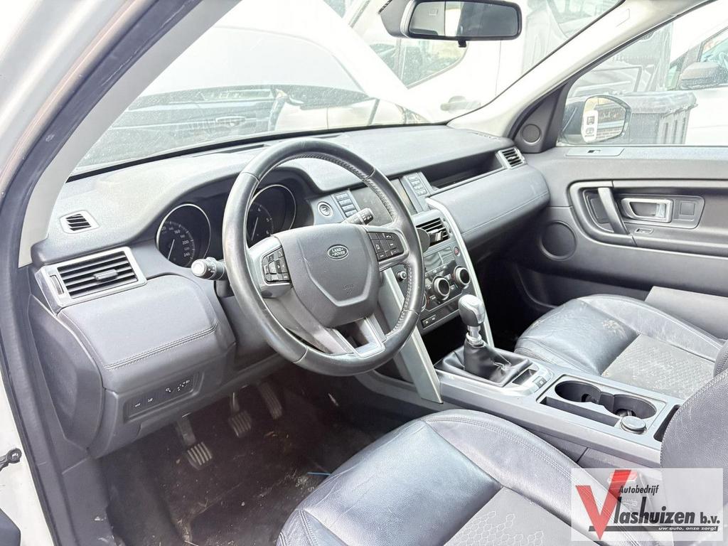 Land Rover Discovery Sport 2.0 eD4 E-Capability HSE Luxury |, Auto's, Land Rover, Zwart, Discovery Sport, Wit, Bedrijf