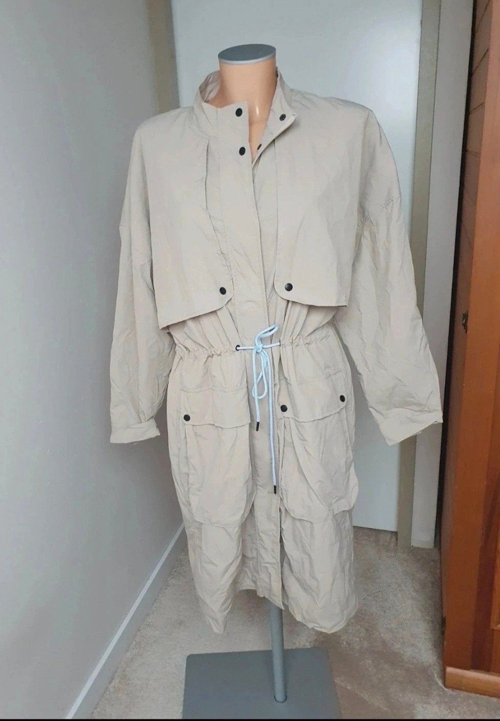 regenjas Triumph 40, Kleding | Dames, Jassen | Zomer, Ophalen, Beige, Maat 42/44 (L), Triumph
