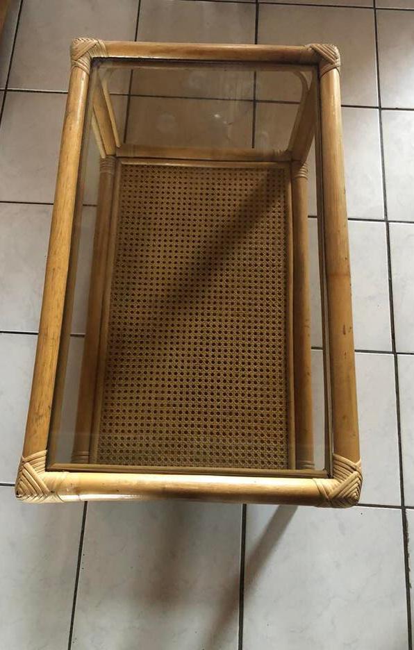 Table basse rotin, bambou et osier et verre fumé, Enlèvement, Utilisé, Verre