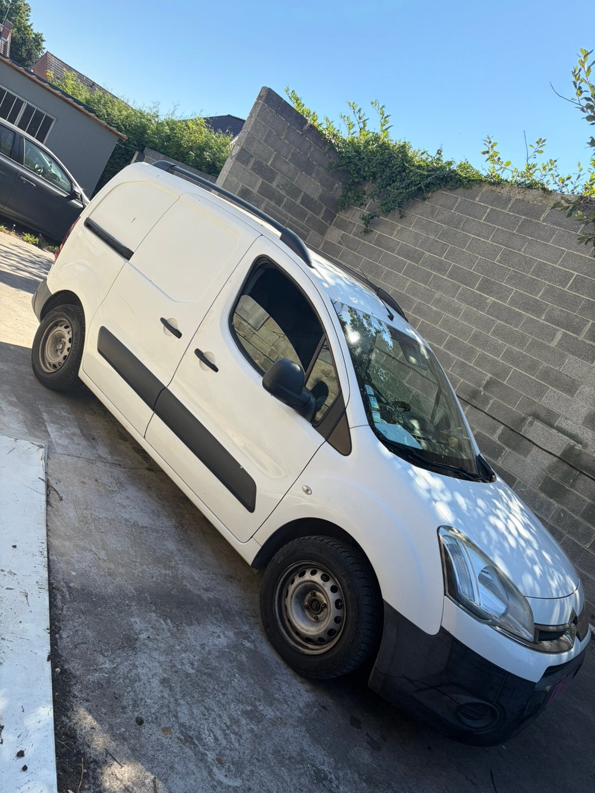 Berlingo 2013 1.6 hdi , pas pour la france, Autos, Particulier, Achat