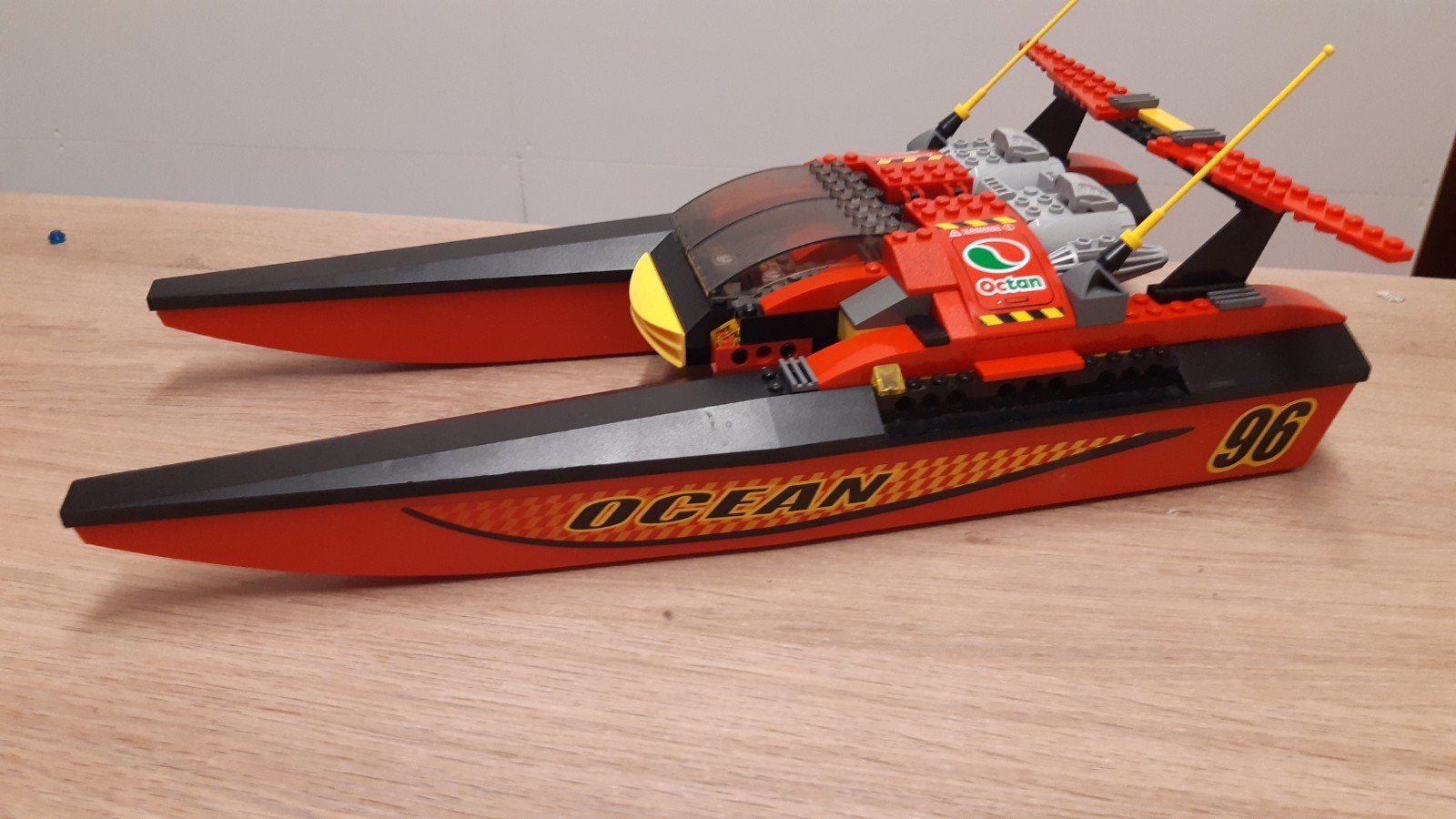 lego boot, Enlèvement, Lego
