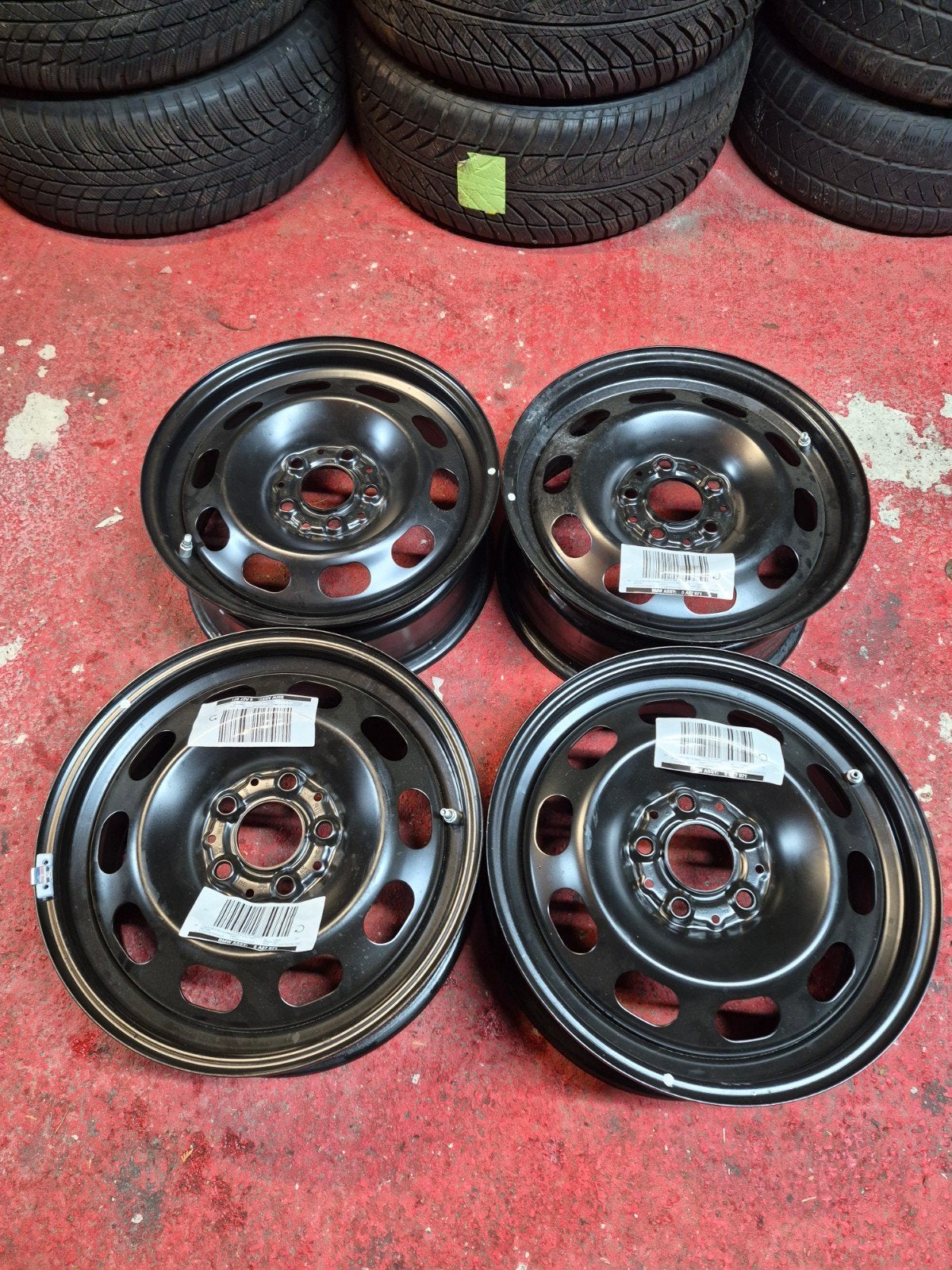 Originele BMW 16" wielen + NIEUWE sensoren serie 1 en 2 F40, Ophalen, Nieuw, BMW