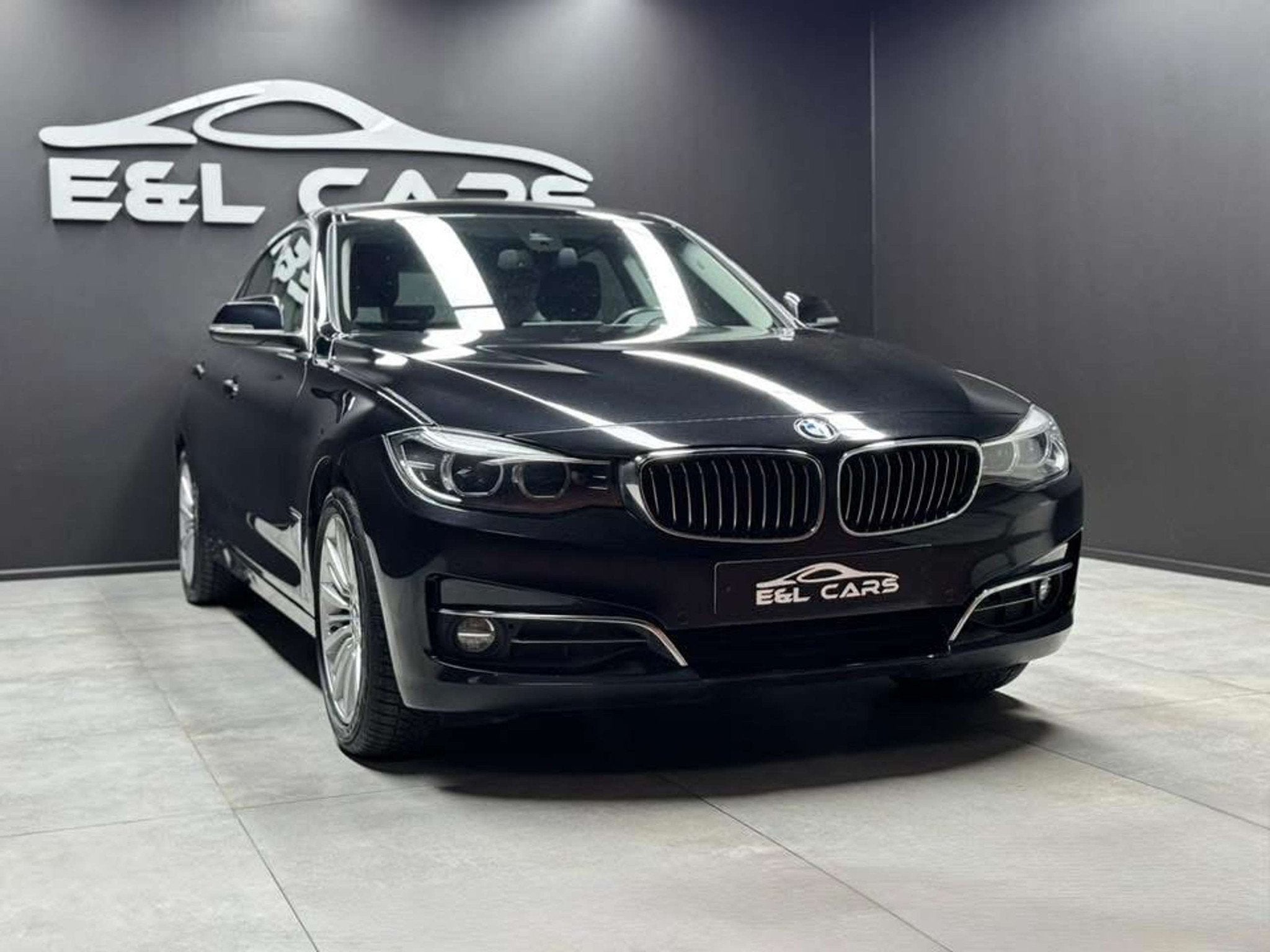 BMW 3 Serie 318 Gran Turismo 318 dA Luxury Line *12 mois de, Auto's, 4 cilinders, 136 pk, Zwart, Leder