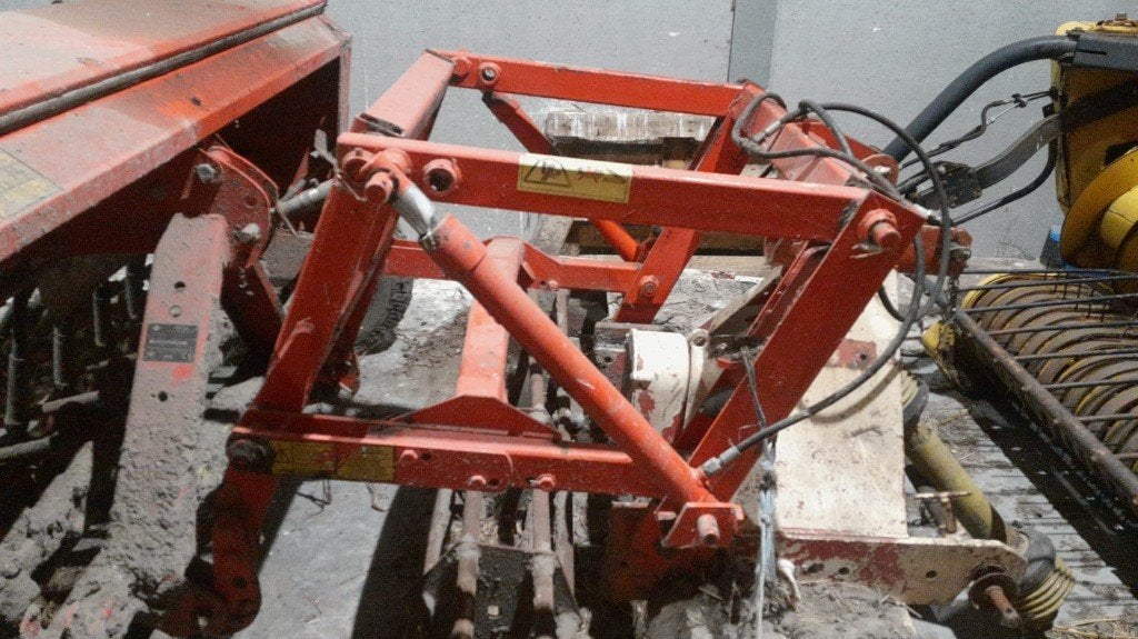 Kuhn lift rotereg gebruikt, Zakelijke goederen, Ophalen