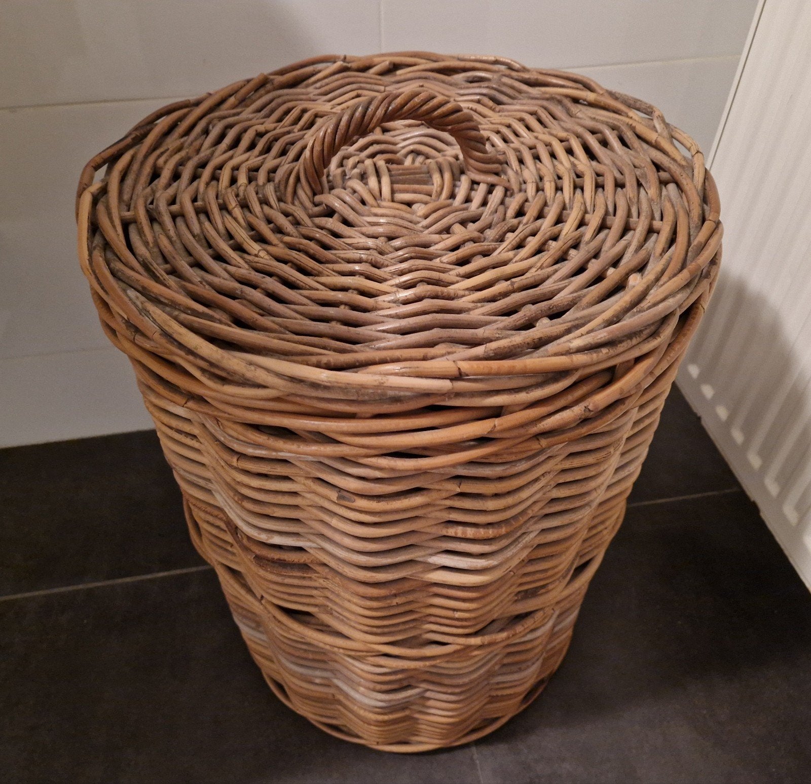 Panier en osier avec couvercle, Enlèvement, Panier, Avec couvercle