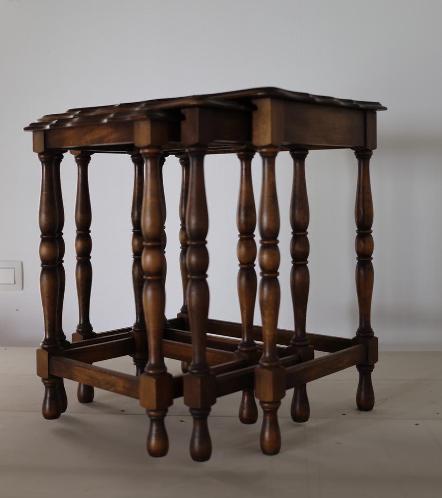 3 tables gigognes bois chêne
