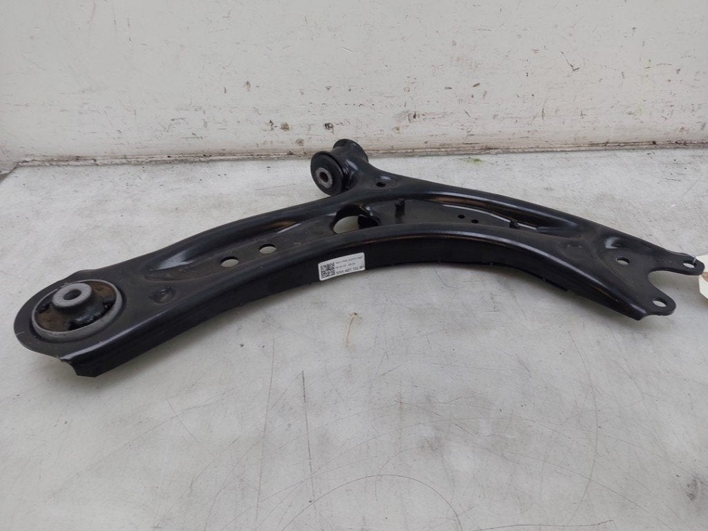 BRAS DE SUSPENSION AVANT DROIT (TRIANGLE) (|5WA407152A|5WA40, Dhr. J. Ham, Volkswagen, Administratie@autoham.nl, Utilisé