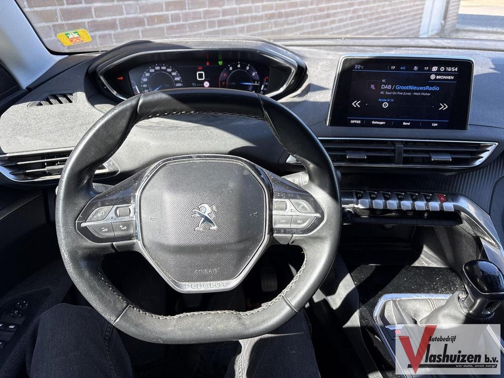 Peugeot 3008 1.2 PureTech Blue Lease Executive | Navi | Came, Auto's, Peugeot, 118 g/km, Zwart, Bedrijf, Handgeschakeld
