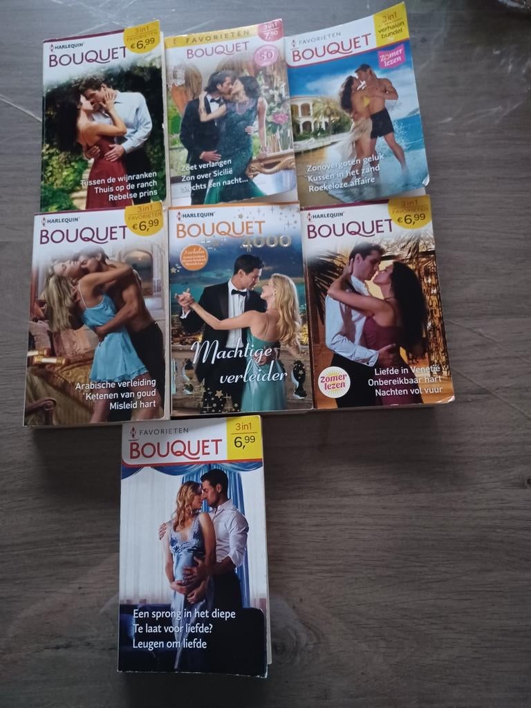 Bouquet romannetjes, Boeken, Ophalen of Verzenden