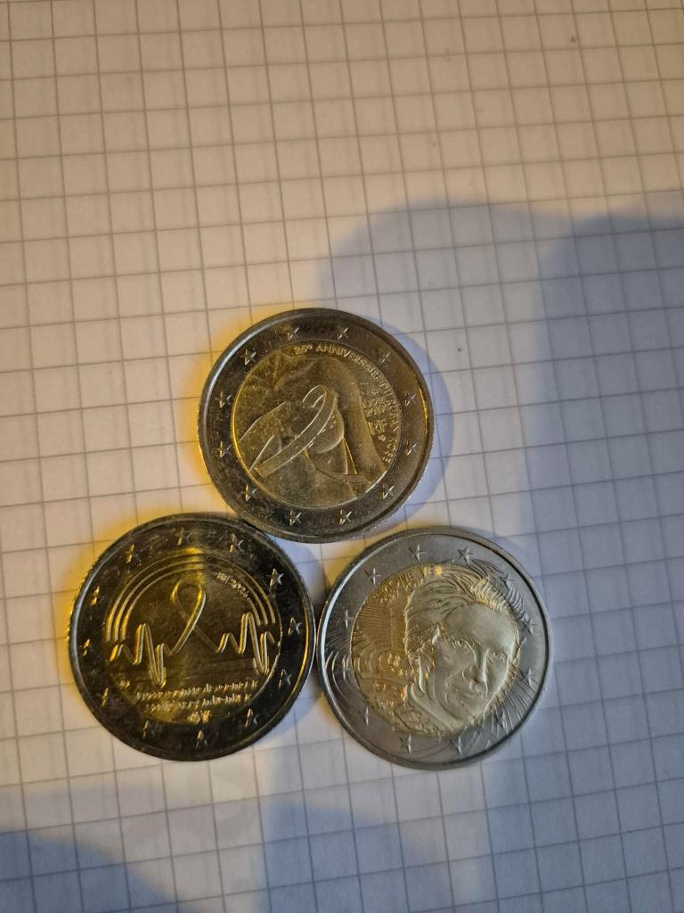 2 euromunten, Timbres & Monnaies, Monnaies | Europe | Monnaies euro, Enlèvement ou Envoi, Autres pays, 2 euros, Monnaie en vrac