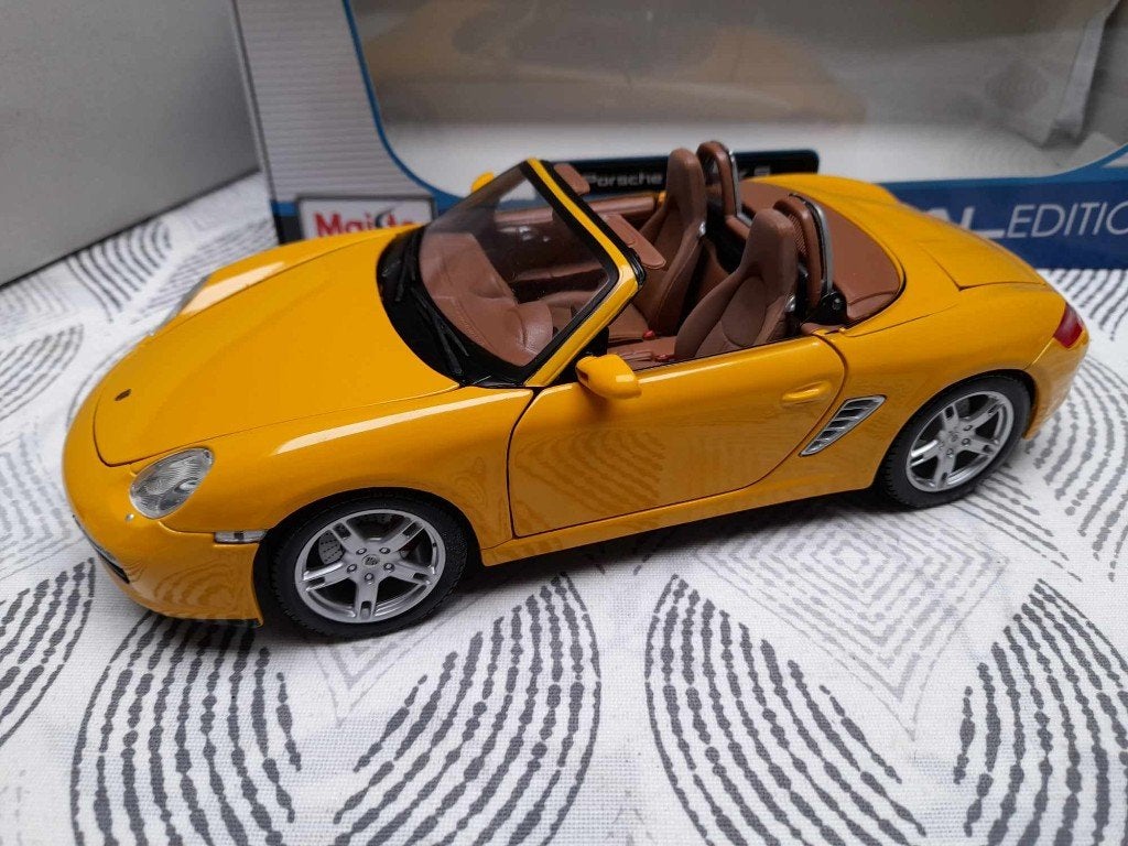 Porsche 1/18., Enlèvement ou Envoi, Maisto